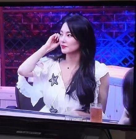 刘小姐爆料今日头条新闻  第1张